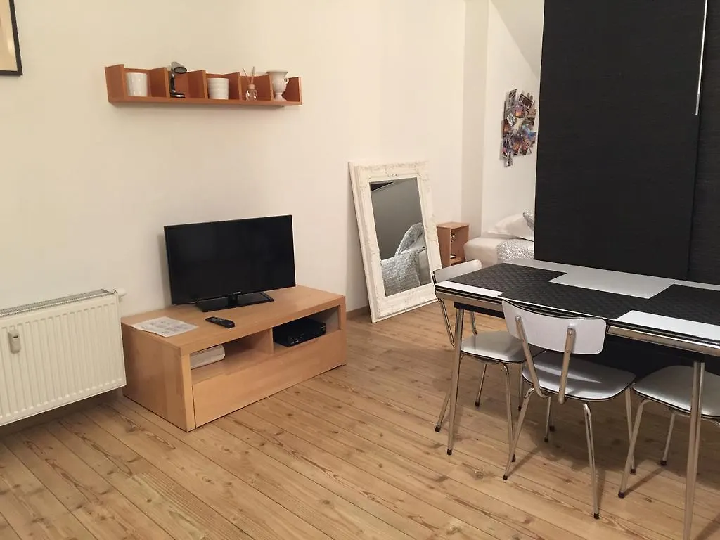 Les Gites Du Pays De Charleroi Apartmán