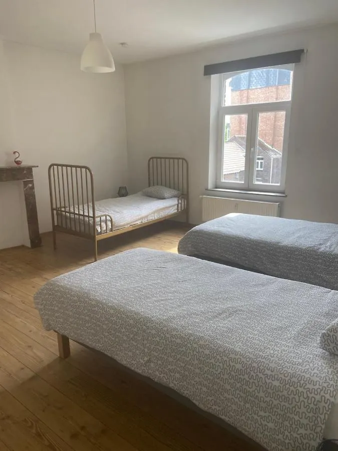 Apartment Les Gites Du Pays De Charleroi