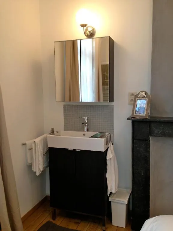 Les Gites Du Pays De Charleroi Apartment